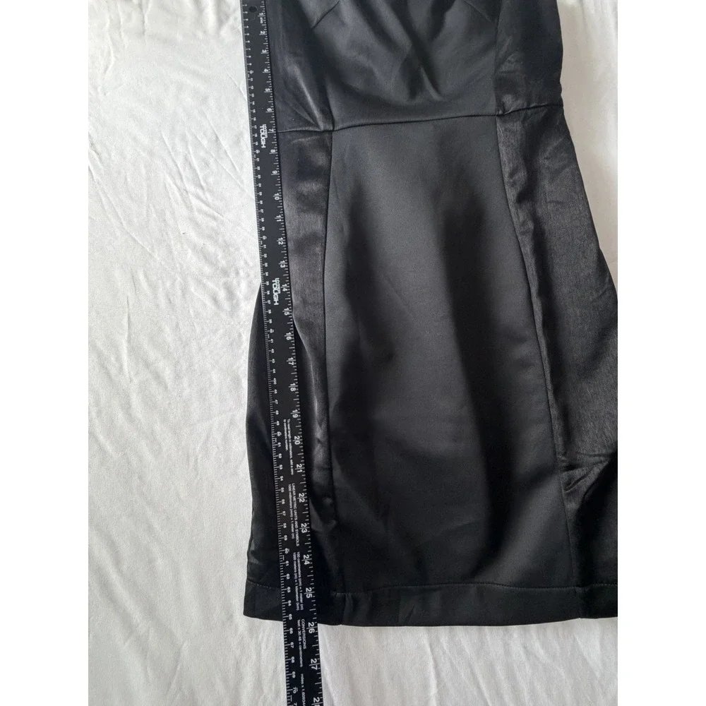 Forever 21 Contemporary Black Satin Bodycon Dress Open Back Sleeveless‎ Size S